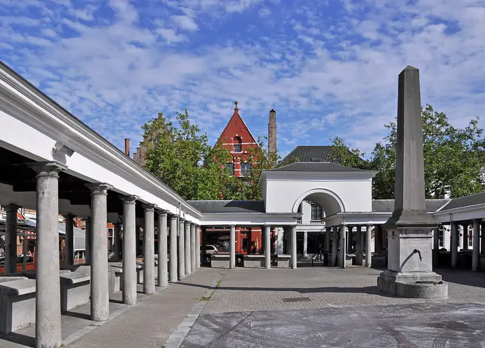 La Plaza de los Pescadores (Vismarkt), en Brujas