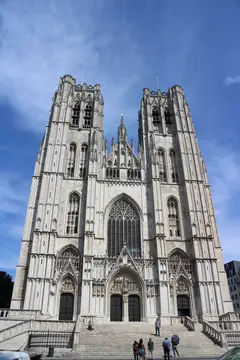 La fachada de la Catedral de San Miguel y Santa Gúdula, en Bruselas